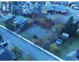 12 Mckenzie Street, Glace Bay, NS B1A3G3 Photo 3