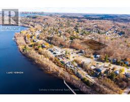 48 West Elliott Street, Huntsville, ON P1H1W2 Photo 4