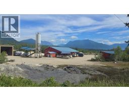 1500 Hot Springs Road, Nakusp, BC V0G1R0 Photo 2