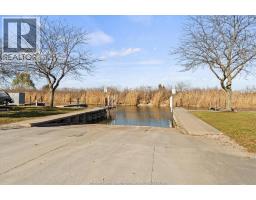 1500 Front Road North, Amherstburg, ON N9V3R3 Photo 3