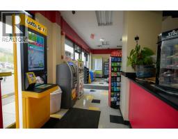 205 3 Avenue, Cochrane, AB T4C1B8 Photo 5