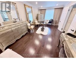 18 Wyndcliff Crescent, Image 3