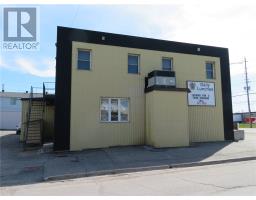 921 923 Lorne Street, Sudbury, ON P3C3J1 Photo 4