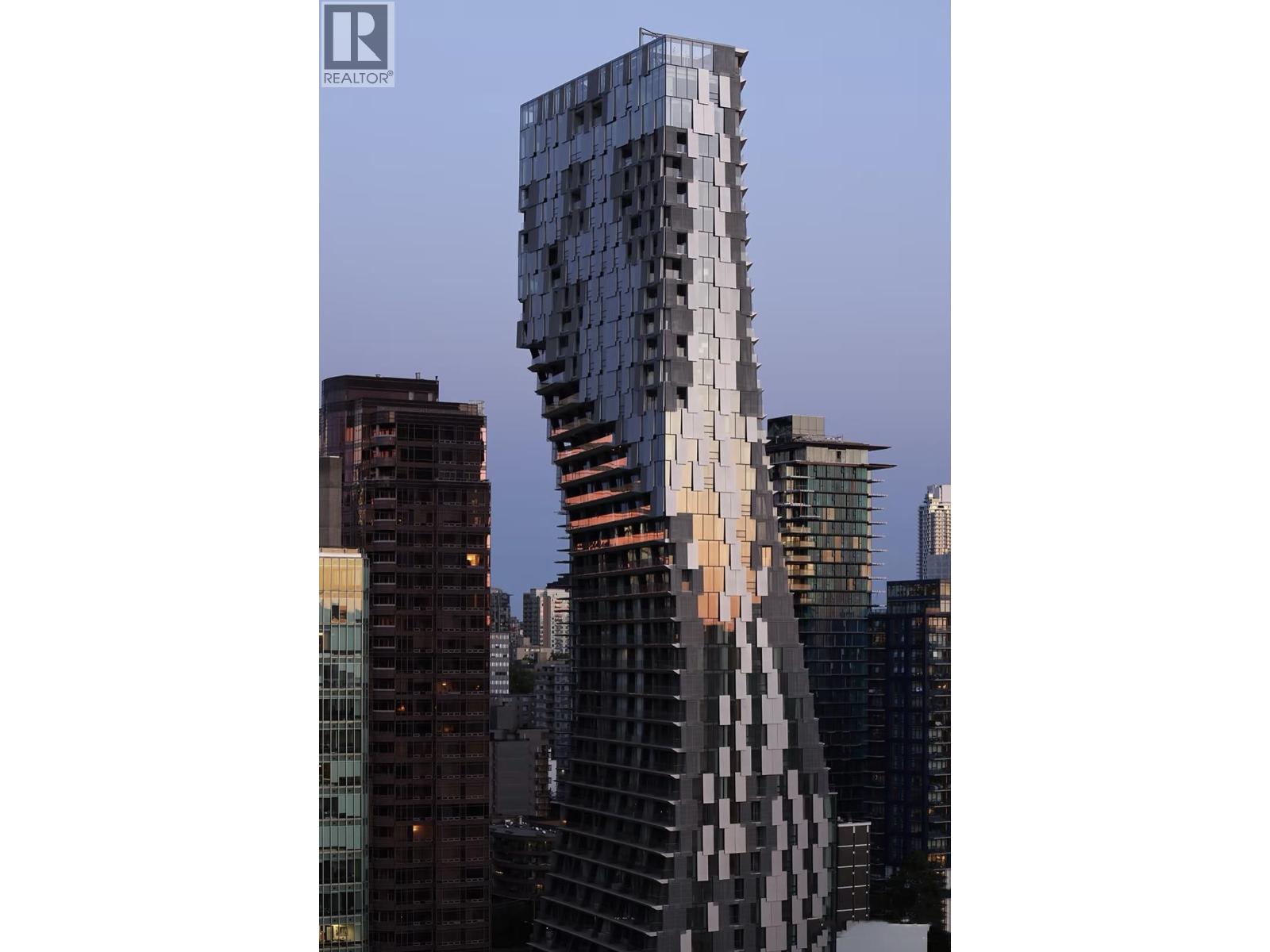 2702 1568 Alberni Street