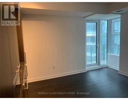 1912 115 Blue Jays Way, Image 3