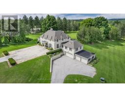 Living room - 14455 Dufferin Street, King, ON L7B1M6 Photo 3