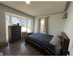 Primary Bedroom - 4972 Centre St, New Sarepta, AB T0B3M3 Photo 5