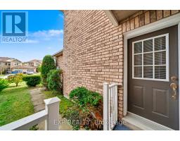 Primary Bedroom - 56 Hawthorne Crescent, Barrie, ON L4N9Y7 Photo 4