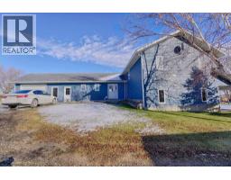 Laundry room - 11225 Range Road 72, Rural Cypress County, AB T0K1Z0 Photo 3