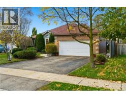 Games room - 120 York Street E, Wellington, ON N0B1S0 Photo 2