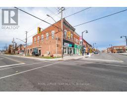 4 Elgin Street W, Arnprior, ON K7S1N3 Photo 2