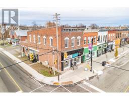 4 Elgin Street W, Arnprior, ON K7S1N3 Photo 3