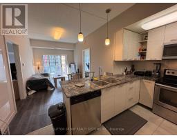 Primary Bedroom - 517 251 Helmlock Street, Waterloo, ON N2L0H2 Photo 3