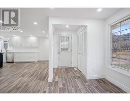 Bedroom 3 - 118 Selkirk Drive, Kitchener, ON N2E1M4 Photo 5