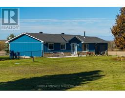 Kitchen - 4700 Concession Rd 3, Adjalatosorontio, ON L9R1V1 Photo 2