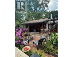 Primary Bedroom - 112 Jacob Street, New Hamburg, ON N3A1B7 Photo 5