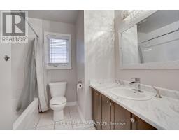 Living room - 2180 Dawson Crescent, Innisfil, ON L9S0H1 Photo 4