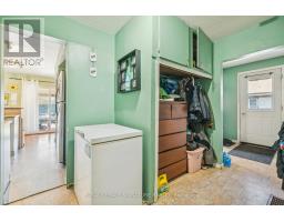 Bedroom 2 - 353 Hollywood Drive, Georgina, ON L4P3A2 Photo 5