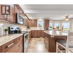 Utility room - 215 County Rd 34 West, Cottam, ON N8M2X5 Photo 2