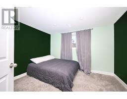 Bedroom 2 - 2989 Loyalist Avenue, Niagara Falls, ON L2J3K8 Photo 5