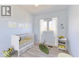 208 Golf Course Road, Laurentian Valley, ON K8A7B3 Photo 2