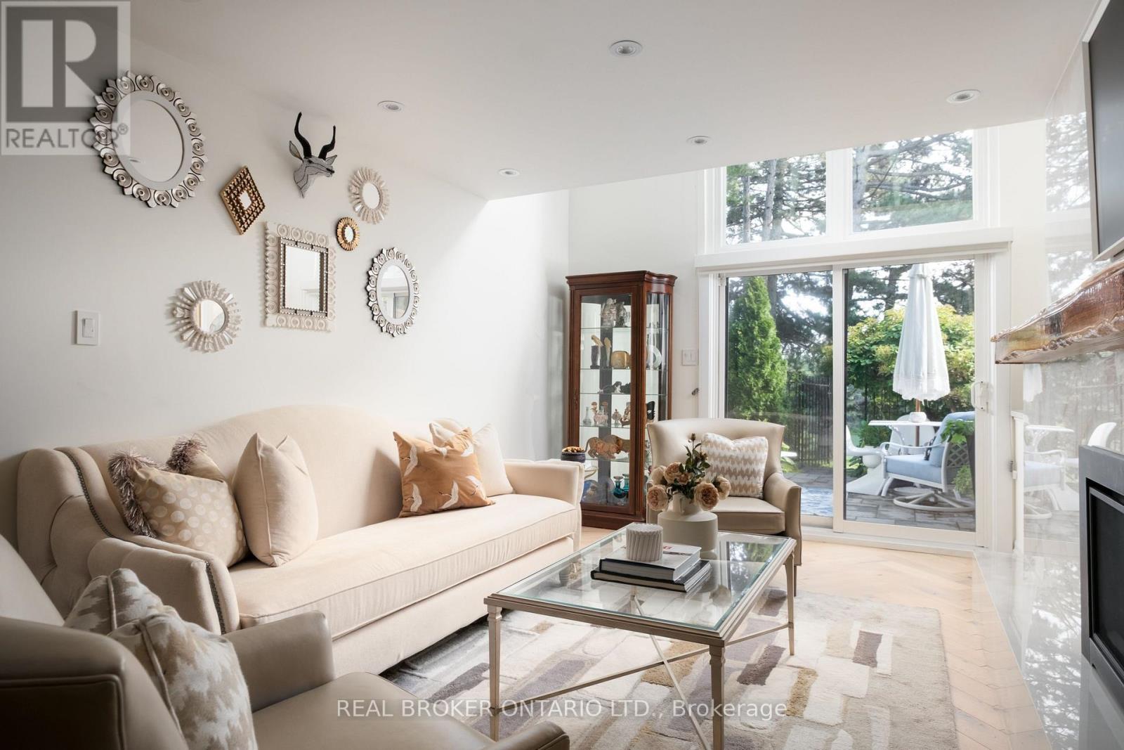 B 187 Sherwood Avenue