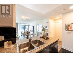1706 16 Harrison Garden Boulevard, Image 3