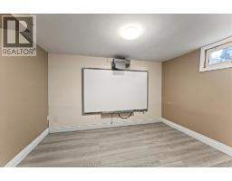 Bedroom - 448 Ellis Street West, Windsor, ON N8X1B2 Photo 4