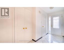 9 Seagrave Crescent, Image 3