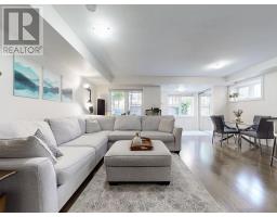 212 252 Royal York Road, Image 3