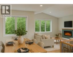 Bedroom 3 - 7233 Hillu Road, Prince George, BC V2K0B4 Photo 3