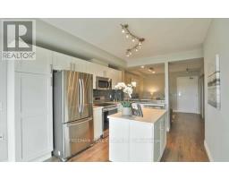 802 200 Burnhamthorpe Road, Mississauga, ON L5A4L4 Photo 2