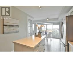 802 200 Burnhamthorpe Road, Mississauga, ON L5A4L4 Photo 3