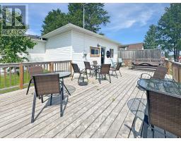 113 Front Street, Hornepayne, ON P0M1Z0 Photo 4