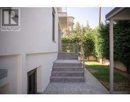 Kitchen - Villa 4 Imion Street, Greece, ON  Photo 4