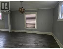 Primary Bedroom - 4789 St Clair Avenue, Niagara Falls, ON L2E3T2 Photo 4