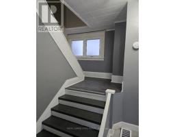 Living room - 4789 St Clair Avenue, Niagara Falls, ON L2E3T2 Photo 2