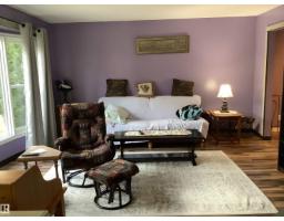 Kitchen - 29 Wheatstone Cr, St Albert, AB T8N3T9 Photo 2