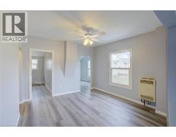 Laundry room - 17 William Lane, Woodstock, ON N4S6L3 Photo 2