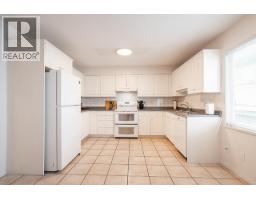 323 E Keith Road, North Vancouver, BC V7L1V6 Photo 5