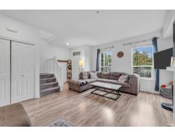 6956 208 Street, Langley, BC V2Y0G1 Photo 3