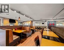 1175 Cliffe Ave, Courtenay, BC V9N2K2 Photo 5