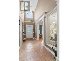 Dining room - 5 Briarwood Drive, St Catharines, ON L2S4A7 Photo 4