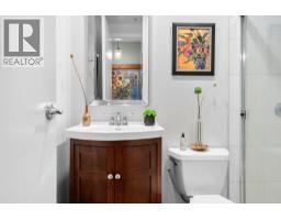 314 170 W 1st Street, North Vancouver, BC V7M3P2 Photo 4