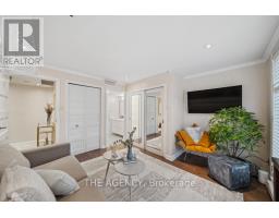 3 105 Heath Street W, Image 2