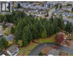 Primary Bedroom - 2984 Huckleberry Pl, Courtenay, BC V9N9W7 Photo 3