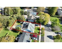 202 Bennett Street W, Goderich, ON N7A1X8 Photo 3