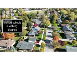 202 Bennett Street W, Goderich, ON N7A1X8 Photo 4