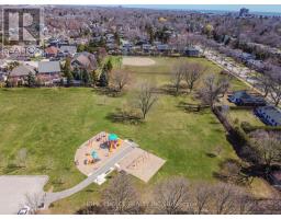 310 Tuck Drive S, Burlington, ON L7L2R1 Photo 4