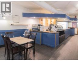 371 Alexander Street Unit 101, Image 2